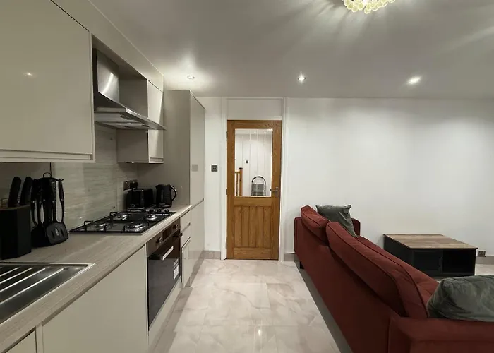 Modern & Bright 3br Near Ctr! Dom wakacyjny *