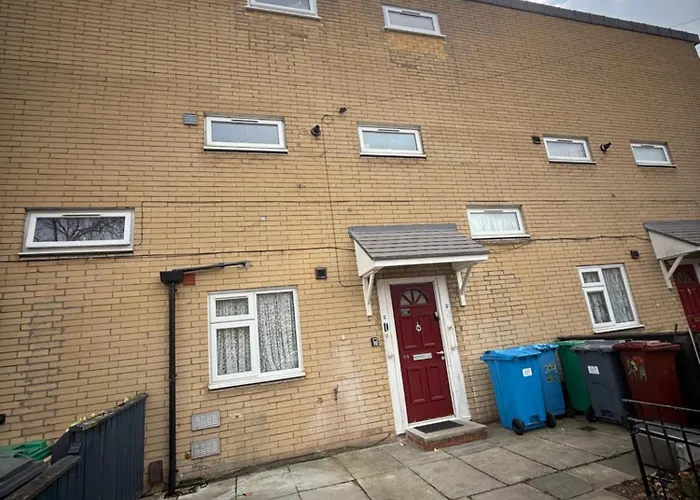 Contemporary Guest With Private Bathroom Near Centre Ubytování v soukromí Manchester