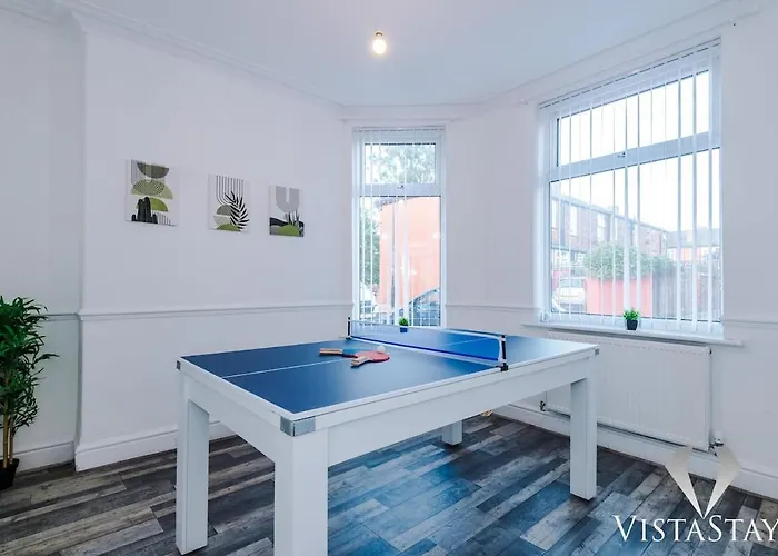 3br, Pool Table, Dart Board By Vista Short Lets * Manchester