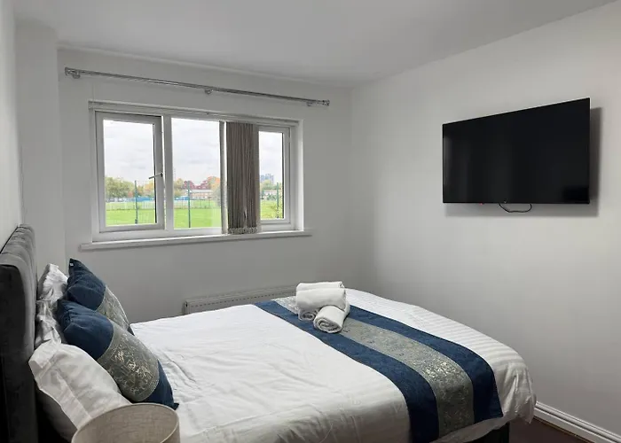 Tatil Evi Near Old Trafford Modern 4br House For 7 Guests Manchester