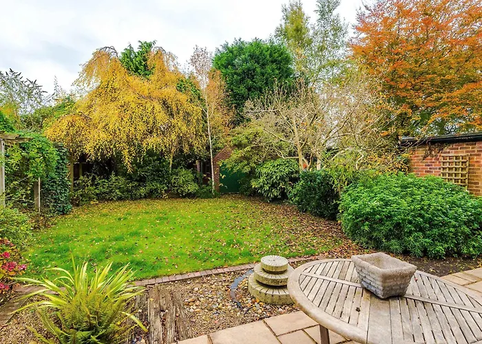 4 Bed House - Sleeps 8 - Free Parking - Manchester 別荘 マンチェスター