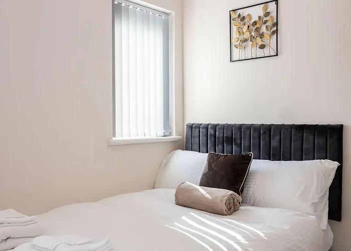 The Groves 2 First Floor 펜션 맨체스터