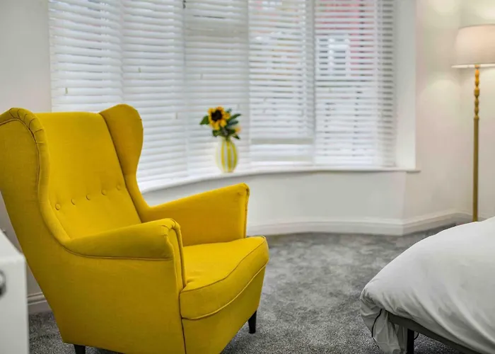 Guestready - Charming Retreat With Private Patio