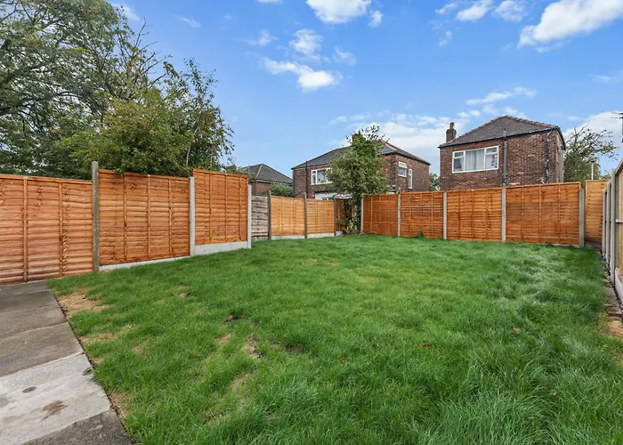 3 Bedroom House 4 Beds Free Parking 2sd Dom wakacyjny