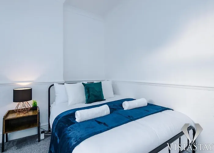 3br, Pool Table, Dart Board By Vista Short Lets Nyaraló Manchester