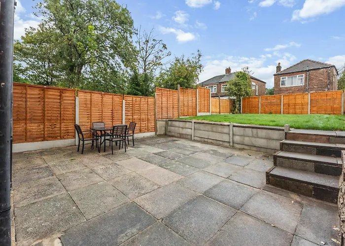 3 Bedroom House 4 Beds Free Parking 2sd Casa vacanze Manchester