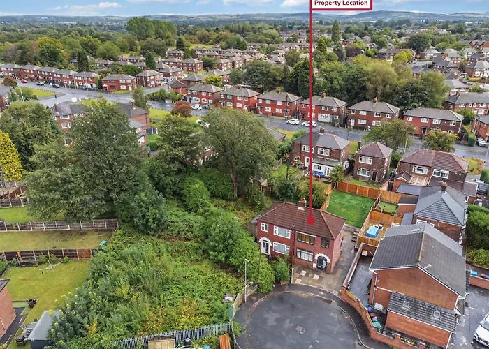 3 Bedroom House 4 Beds Free Parking 2sd