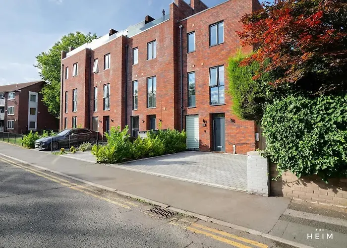 Eden At The Heim 맨체스터