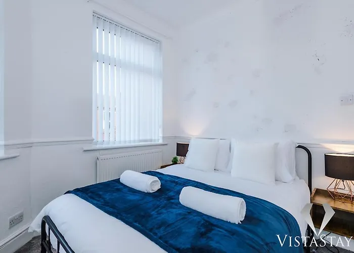 3br, Pool Table, Dart Board By Vista Short Lets