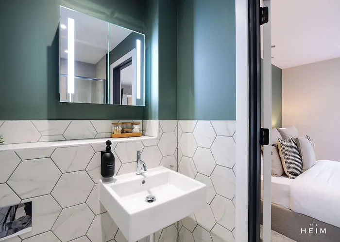 Eden At The Heim マンチェスター