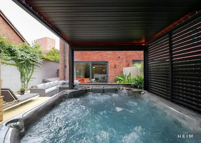 Eden At The Heim マンチェスター