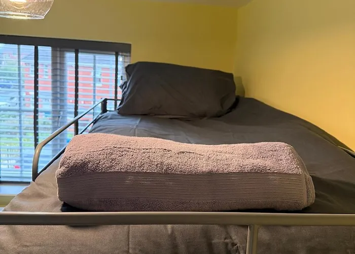 Vakantiehuis Stunning House In Chorlton *