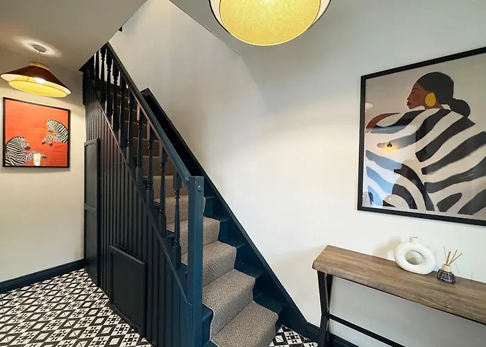 Villa Family & Pet-friendly 5pp, Parking, 20 Min To Manchester