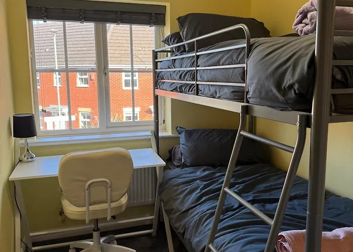 Vakantiehuis Stunning House In Chorlton