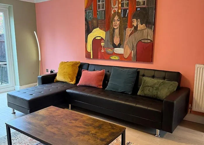 Vakantiehuis Stunning House In Chorlton *