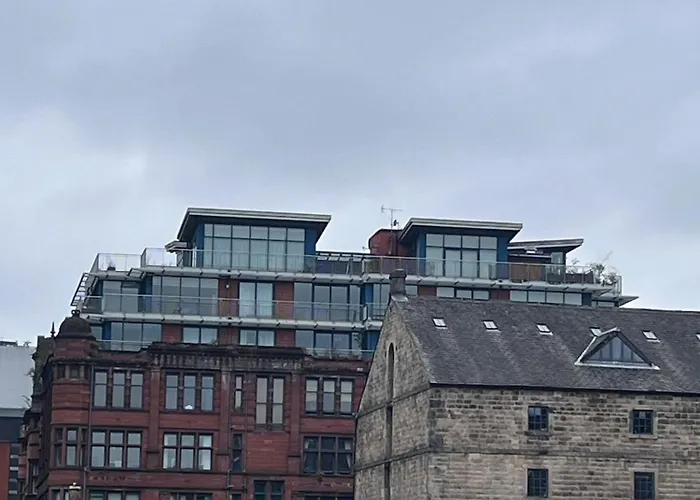 公寓 Large Centre Stylish And Spacious