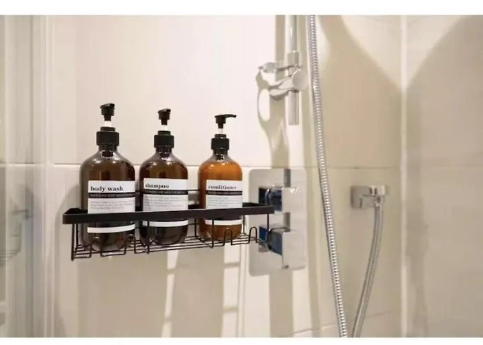 The Halo - Terrace - - Parking