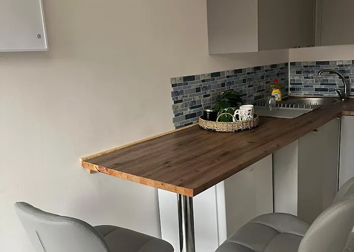 Cosy - 15 Mins Drive To Apartament Manchester