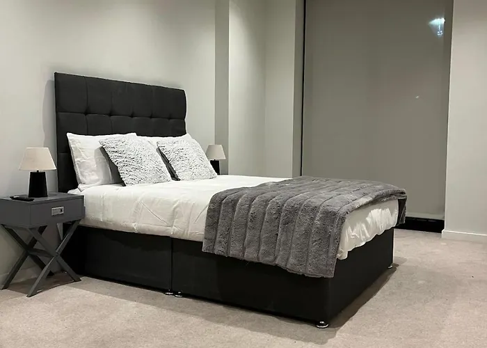 아파트 High-end 2 Bed Retreat - Ao Arena & Victoria Stn