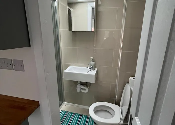 Apartament Cosy - 15 Mins Drive To *