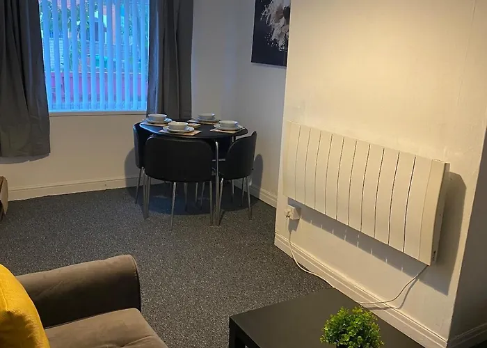 Flat In Clayton Manchester