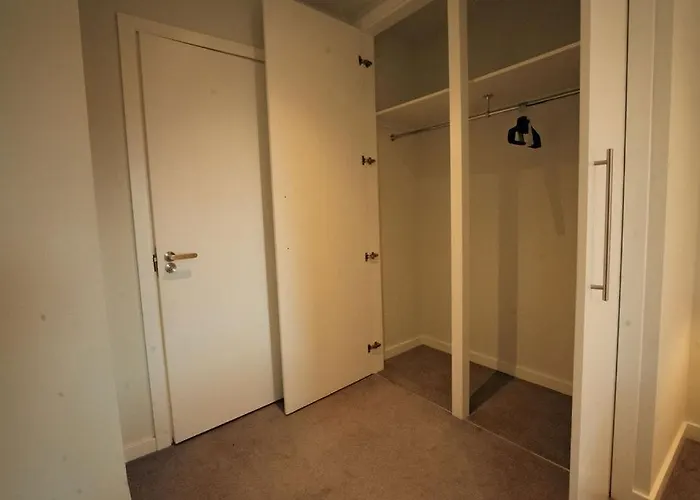 Luxury Sky 2 Bedroom 2 Bathroom Centre *