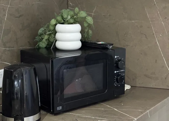 Apartment 1, Centrally Located Near Northern Quarter *