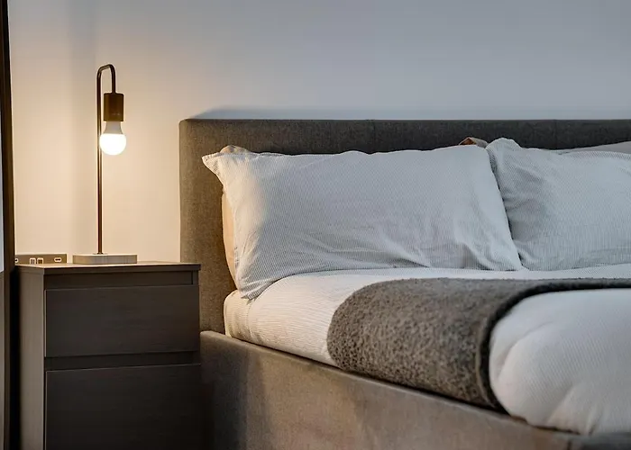 Cosy 4Br Townhouse - Rooftop - Hot Tub * Mánchester