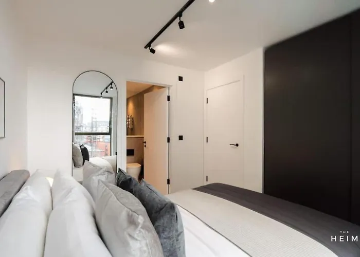 Urbano At The Heim Daire