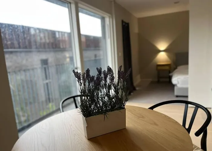 Apartment Joyful Group - Deansgate 2br Chic Gardens Manchester