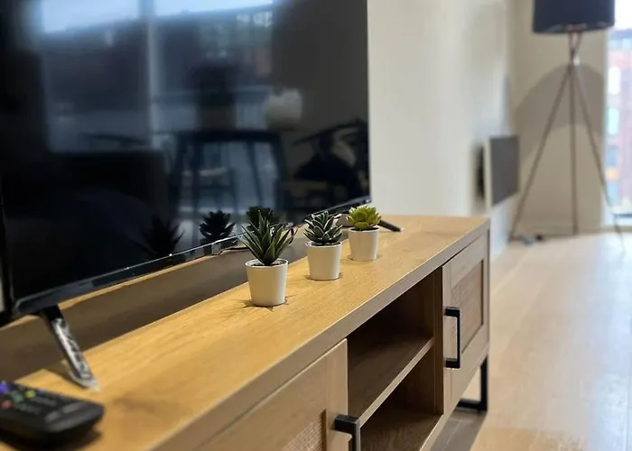 Apartment Joyful Group - Deansgate 2br Chic Gardens *