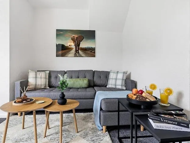 Modern Close To Events With Parking * Manchester