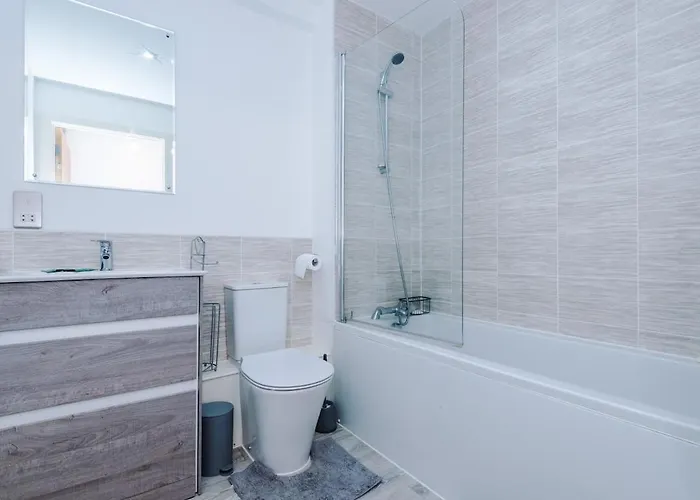 Centre, Salford, 1 Bed * Manchester