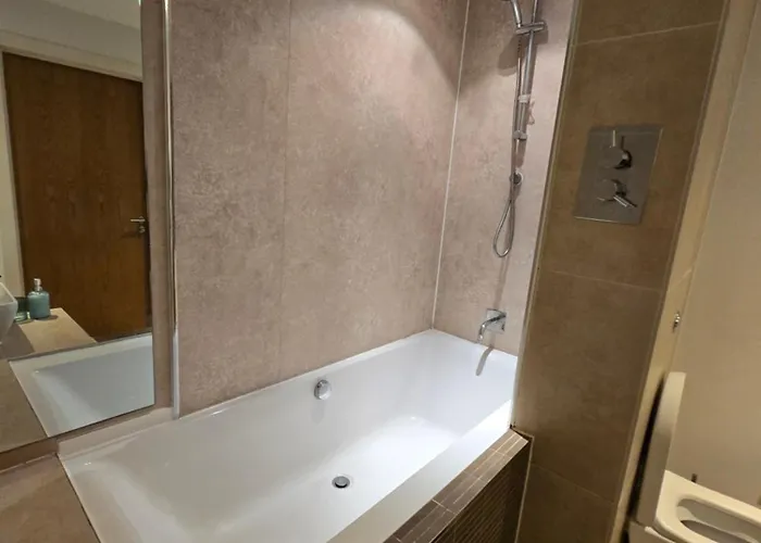 Cosy 2 Bedroom Manchester