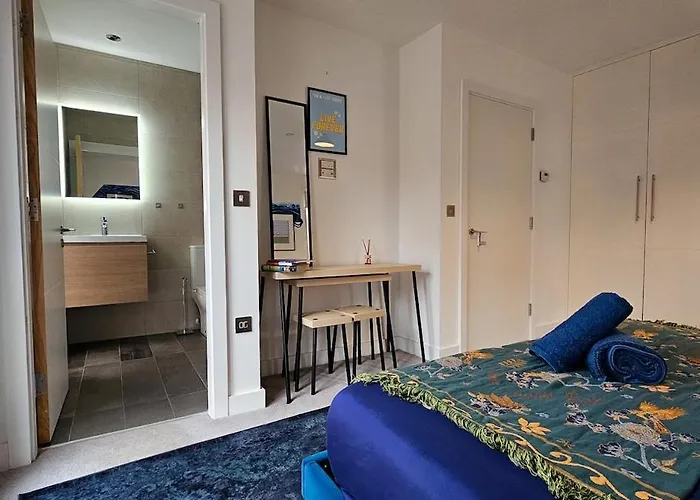 公寓 Sleek 4Br Townhouse - Rooftop - Hot Tub 曼彻斯特