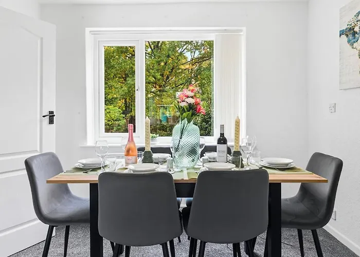 Modern Close To Events With Parking Apartament *