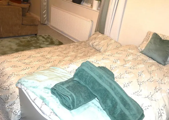 Appartement Spacious 4 Bed Maisonette Close To Salford Quays And With Smart Tvs And Netflix Perfect For Families And Contractors