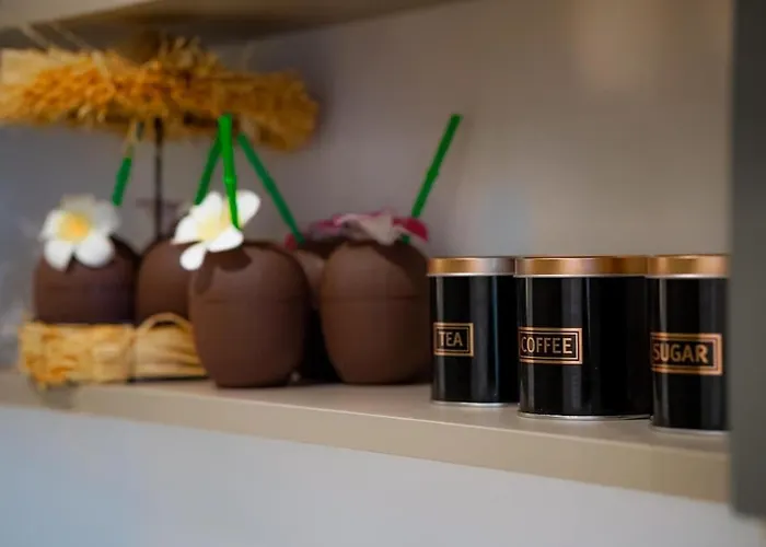 Modern 4br Townhouse - Rooftop - Hot Tub Daire