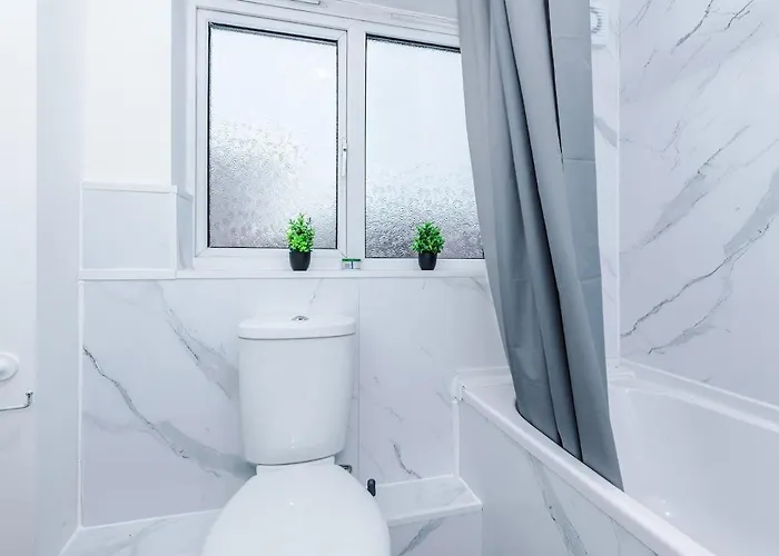 Centre,central House, Free Parking *