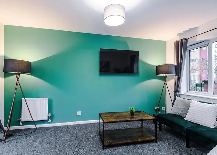 Centre,central House, Free Parking