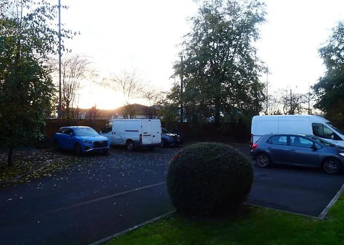 아파트 Spacious 4 Bed Maisonette Close To Salford Quays And With Smart Tvs And Netflix Perfect For Families And Contractors 맨체스터