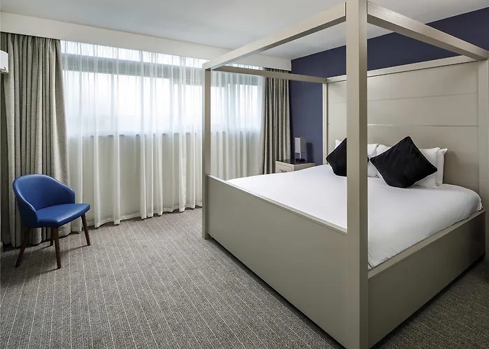 Mercure Piccadilly Hotel