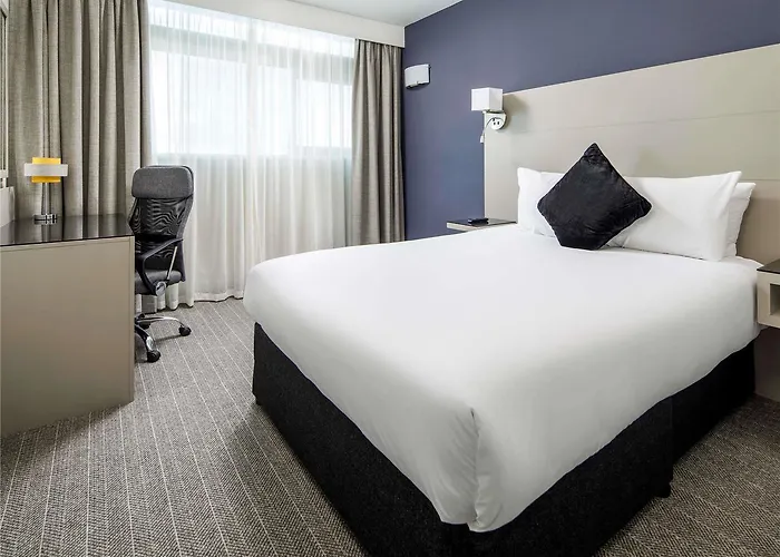 Hotel Mercure Piccadilly 4*