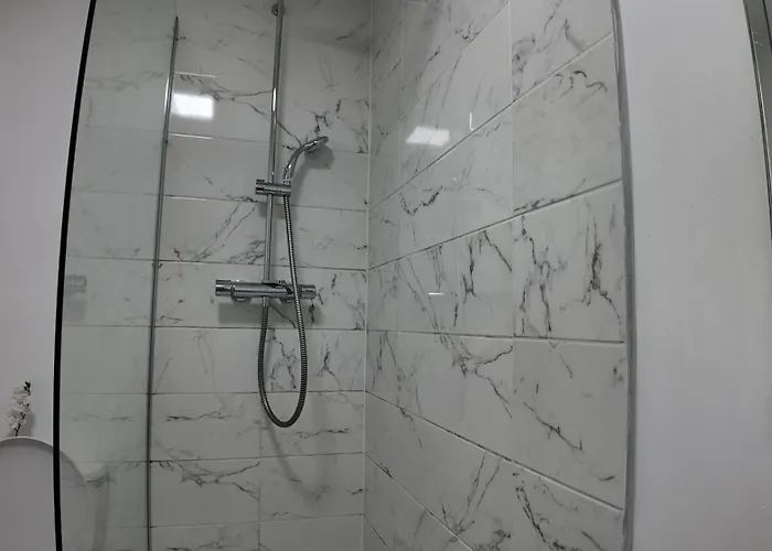 Stylish In Vibrant Salford, Manchester! * 맨체스터