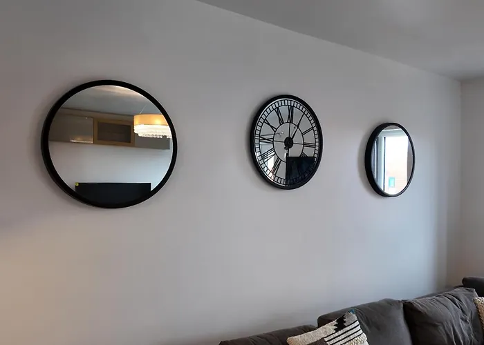 Stylish In Vibrant Salford, Manchester! 아파트 *