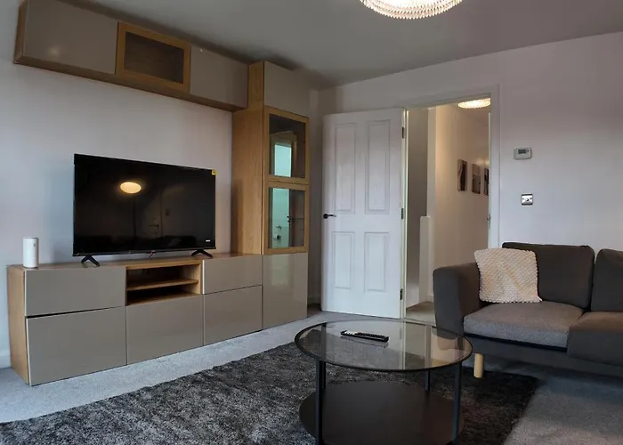 Stylish In Vibrant Salford, Manchester!