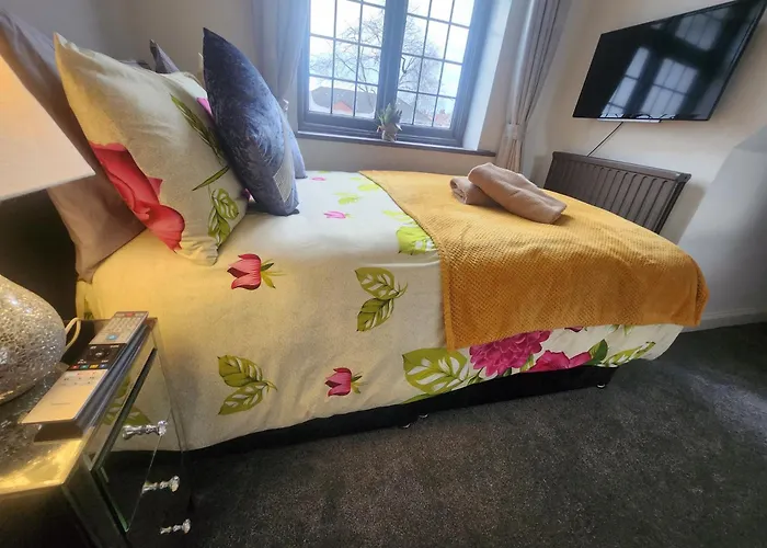 Luxury Free Wifi Old Trafford Homestay szállás *