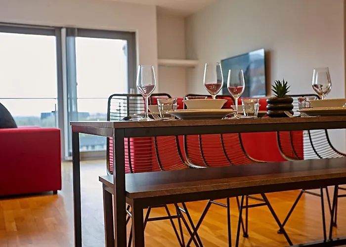 The Rose Quartz مانشستر