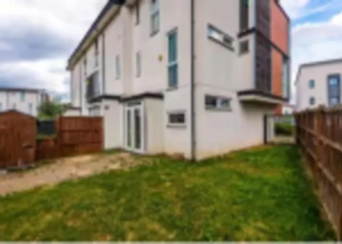 Stylish House In With Pool Table 펜션 맨체스터