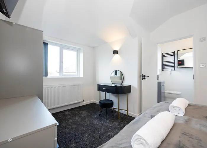 Modern 5-bed Ev Centre 10 Min 맨체스터